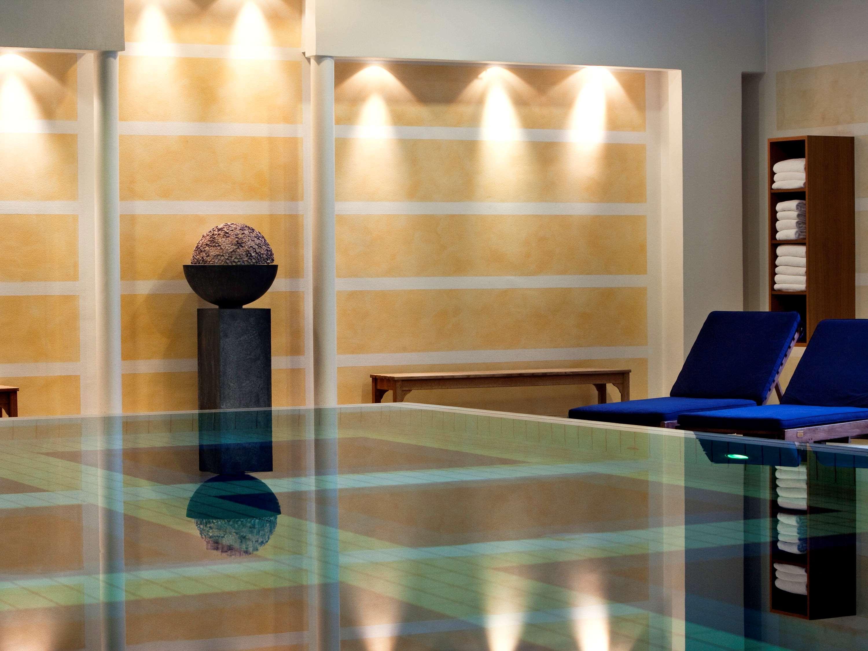 Novotel Paris Cdg Convention 4*