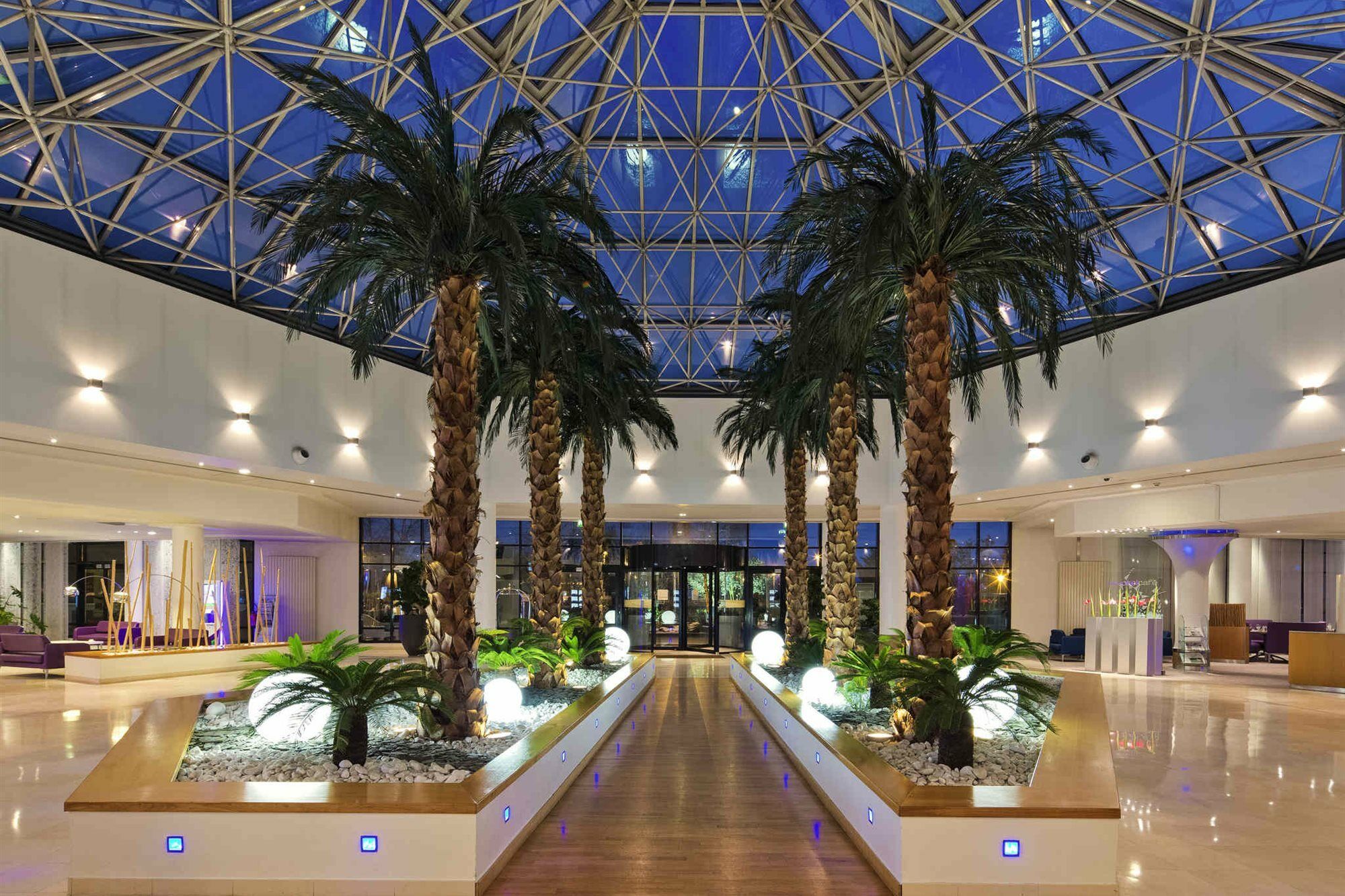Novotel Paris Cdg Convention 4* Roissy-en-France